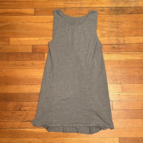 Lululemon Salutation To Savasana Dress in Grey, size 4/6 - Picture 2 of 14